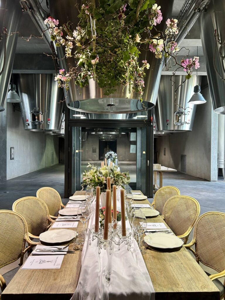 table dressee diner cuvier libournais